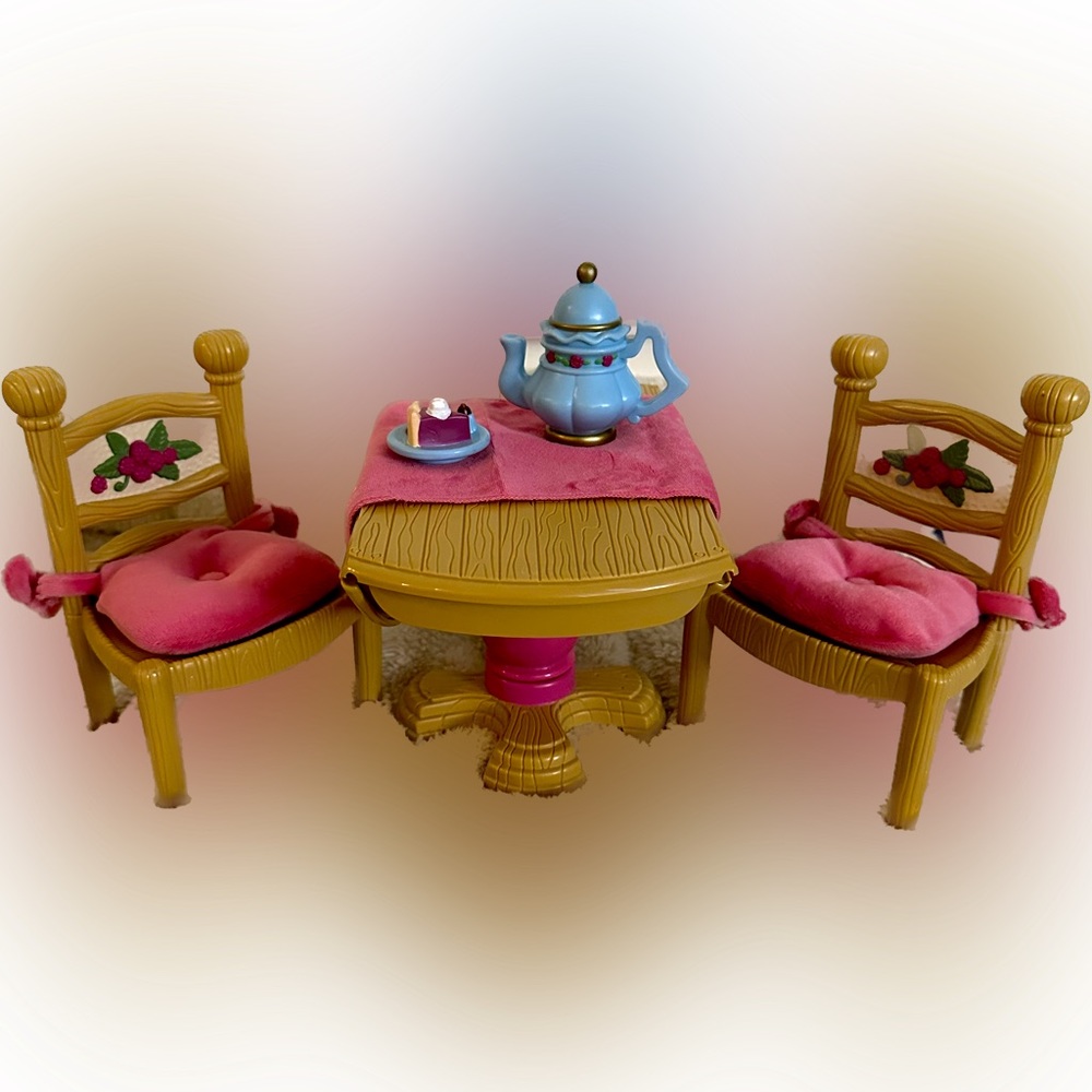 Vintage 1990’s Fisher-Price Rare Briarberry Dining Table Chairsw/accessdollhouse